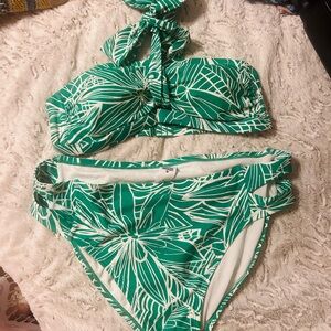 Plus Size Green and White Leaf Print Bikini